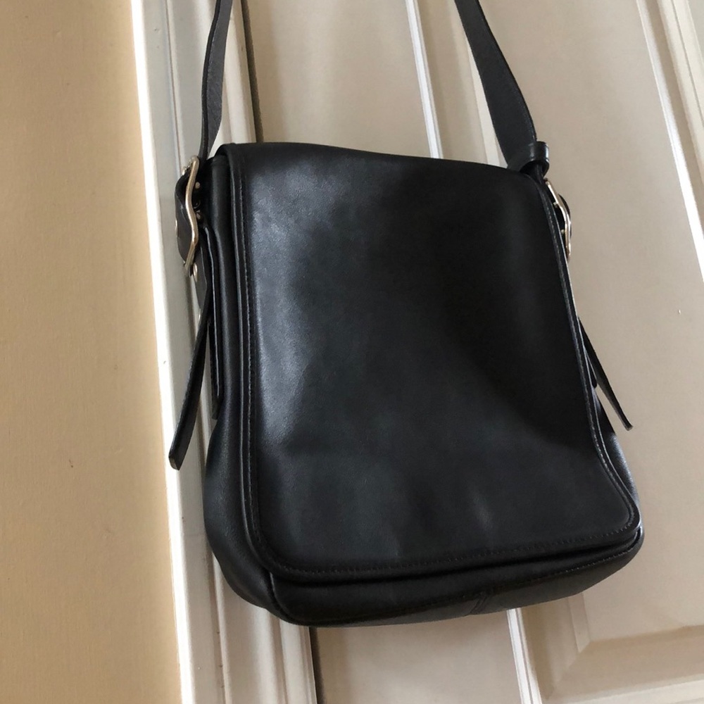 Coach chaise crossbody